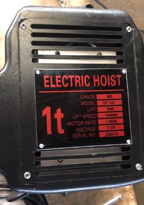 380V इलेक्ट्रिक चेन लिफ्ट 6 मीटर और 10 मीटर चेन लंबाई और 220V-690V बिजली की आपूर्ति के साथ